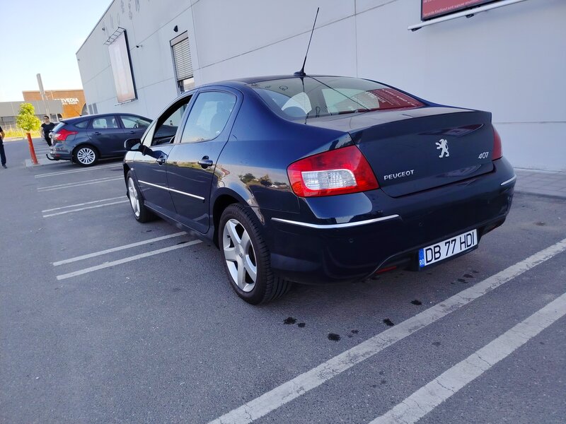 Peugeot 407